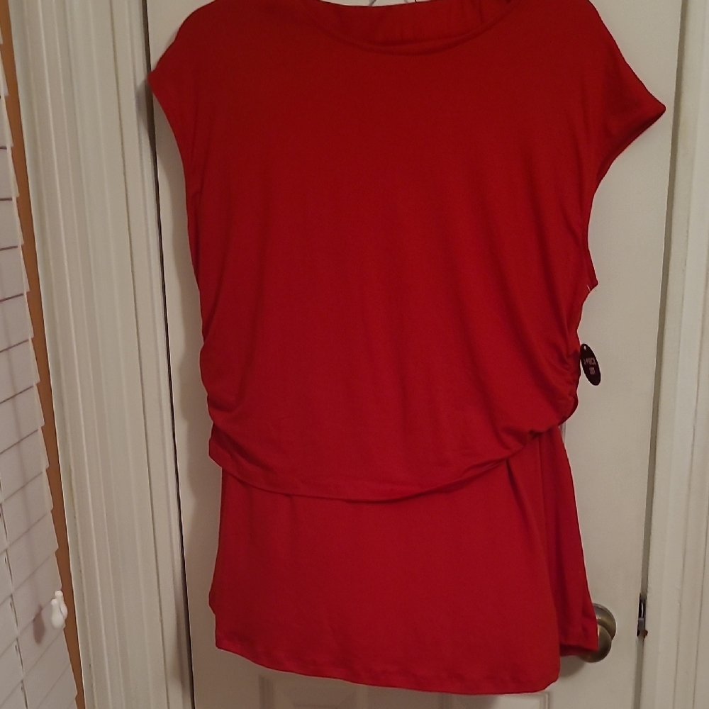 Chic Scarlet Women's 2piece Set With Tunic Top And Skirt